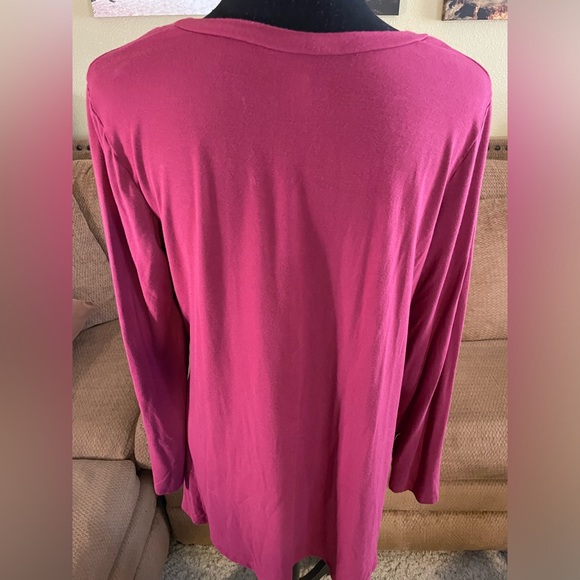 Women's Bundle Tops in Silver Shimmer Floral Pink and Gray - 4 items - Picture 2 of 9